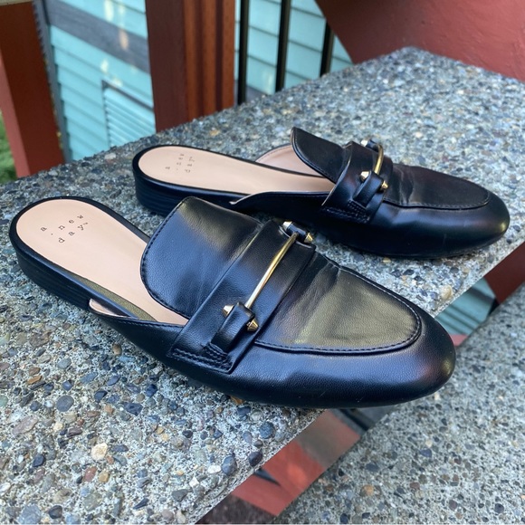 Black loafer flats with gold bar and stud detailing - Picture 4 of 5